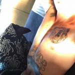 фото Новая тату Джастина Бибера от 05.12.2017 №032 - Justin Bieber's - tattoo-photo.ru