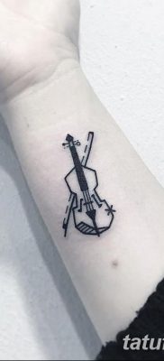 фото тату Скрипка от 26.12.2017 №005 — tattoo Violin — tatufoto.com