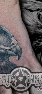 фото тату беркут от 10.12.2017 №063 — golden eagle tattoos — tatufoto.com