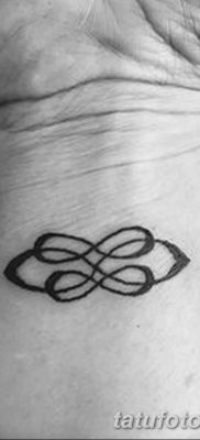 фото тату двойная бесконечность от 09.12.2017 №003 — tattoo double infinity — tatufoto.com