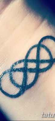 фото тату двойная бесконечность от 09.12.2017 №073 — tattoo double infinity — tatufoto.com