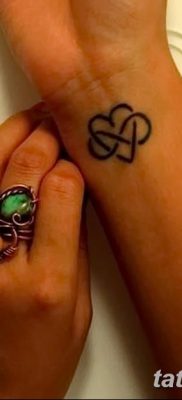 фото тату двойная бесконечность от 09.12.2017 №093 — tattoo double infinity — tatufoto.com