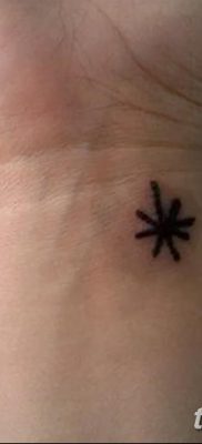 фото тату звездочки на руке от 21.12.2017 №014 — tattoo stars on hand — tatufoto.com