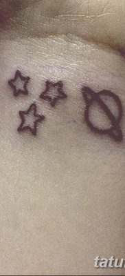 фото тату звездочки на руке от 21.12.2017 №022 — tattoo stars on hand — tatufoto.com