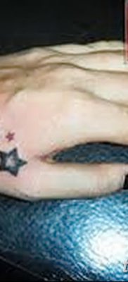 фото тату звездочки на руке от 21.12.2017 №045 — tattoo stars on hand — tatufoto.com