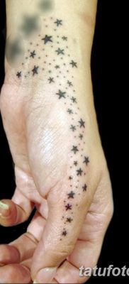 фото тату звездочки на руке от 21.12.2017 №075 — tattoo stars on hand — tatufoto.com
