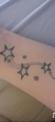 фото тату звездочки на руке от 21.12.2017 №081 — tattoo stars on hand — tatufoto.com