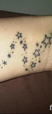 фото тату звездочки на руке от 21.12.2017 №085 — tattoo stars on hand — tatufoto.com