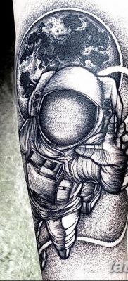 фото тату космонавт от 25.12.2017 №053 — cosmonaut tattoo — tatufoto.com
