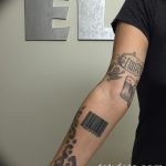 фото тату штрих-код от 21.12.2017 №048 - tattoo barcode - tatufoto.com