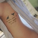 фото Маленькие тату для девушек от 26.01.2018 №110 - Little tattoos for girls - tatufoto.com