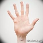 фото Маленькие тату для девушек от 26.01.2018 №198 - Little tattoos for girls - tatufoto.com