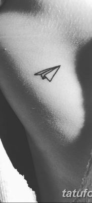 фото тату Бумажный самолетик от 23.01.2018 №029 — tattoo Paper airplane — tatufoto.com