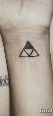 фото Значение тату три треугольника от 13.02.2018 №004 — three triangle tatto — tatufoto.com