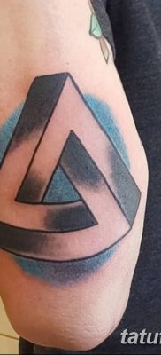 фото Значение тату три треугольника от 13.02.2018 №007 — three triangle tatto — tatufoto.com
