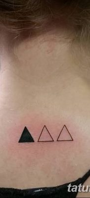 фото Значение тату три треугольника от 13.02.2018 №009 — three triangle tatto — tatufoto.com