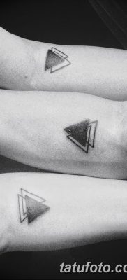 фото Значение тату три треугольника от 13.02.2018 №011 — three triangle tatto — tatufoto.com