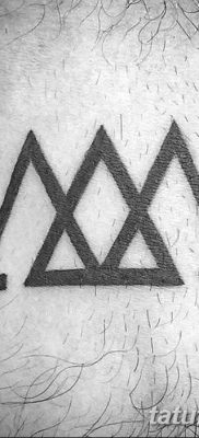 фото Значение тату три треугольника от 13.02.2018 №047 — three triangle tatto — tatufoto.com