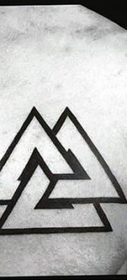 фото Значение тату три треугольника от 13.02.2018 №054 — three triangle tatto — tatufoto.com