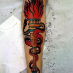 фото рисунок тату факел от 07.02.2018 №005 - torch tattoo - tatufoto.com