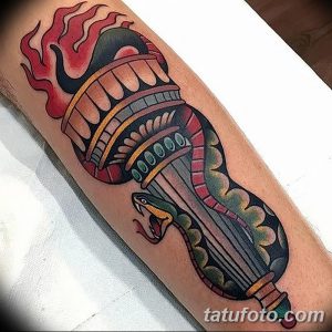фото рисунок тату факел от 07.02.2018 №176 - torch tattoo - tatufoto.com