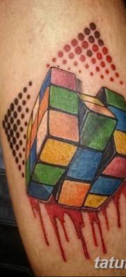 фото тату Кубик Рубика от 24.02.2018 №015 — tattoo Rubik’s Cube — tatufoto.com