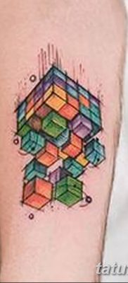 фото тату Кубик Рубика от 24.02.2018 №017 — tattoo Rubik’s Cube — tatufoto.com