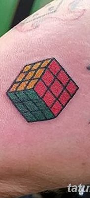 фото тату Кубик Рубика от 24.02.2018 №043 — tattoo Rubik’s Cube — tatufoto.com