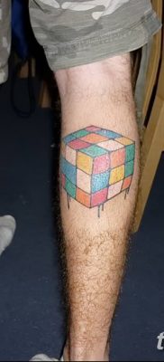 фото тату Кубик Рубика от 24.02.2018 №049 — tattoo Rubik’s Cube — tatufoto.com