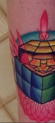 фото тату Кубик Рубика от 24.02.2018 №053 — tattoo Rubik’s Cube — tatufoto.com