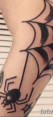 фото тату паутина на локте от 06.02.2018 №006 — tattoo spider web on elbow — tatufoto.com