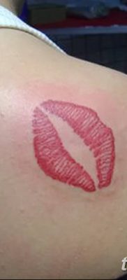 фото тату поцелуй от 21.02.2018 №097 — tattoo kiss — tatufoto.com