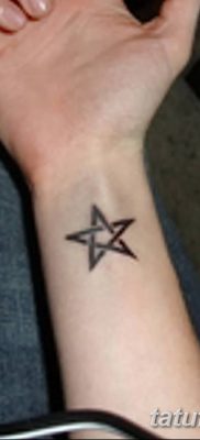 фото тату Пятиконечная звезда от 23.03.2018 №055 — tattoo Five-pointed star — tatufoto.com