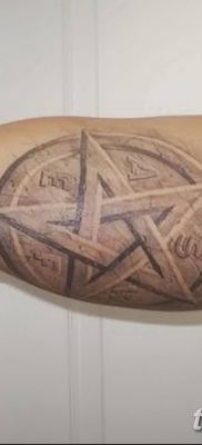 фото тату Пятиконечная звезда от 23.03.2018 №079 — tattoo Five-pointed star — tatufoto.com