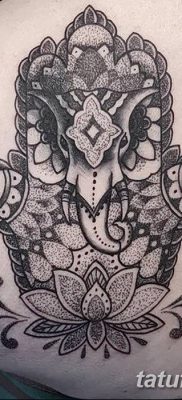 фото тату Рука Фатимы от 24.04.2018 №141 — tattoo Hand of Fatima (hamsa) — tatufoto.com