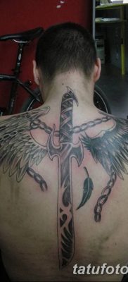 фото тату меч и крылья от 26.04.2018 №045 — tattoo sword and wings — tatufoto.com