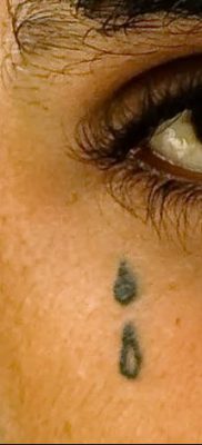 фото тату слеза на щеке от 16.04.2018 №019 — tattoo tear on cheek — tatufoto.com