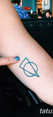 фото тату треугольник и круг от 21.04.2018 №022 — triangle and circle tattoo — tatufoto.com