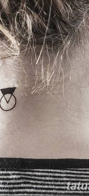 фото тату треугольник и круг от 21.04.2018 №037 — triangle and circle tattoo — tatufoto.com
