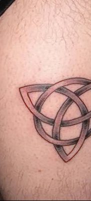 фото тату треугольник и круг от 21.04.2018 №041 — triangle and circle tattoo — tatufoto.com