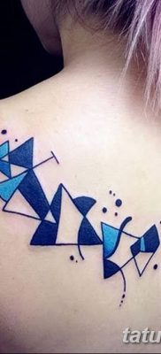 фото тату треугольник с линией от 16.04.2018 №021 — triangle tattoo with line — tatufoto.com