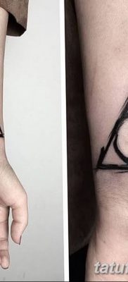 фото тату треугольник с линией от 16.04.2018 №027 — triangle tattoo with line — tatufoto.com