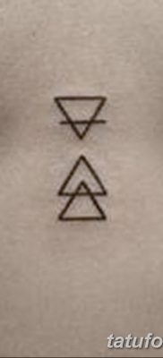 фото тату треугольник с линией от 16.04.2018 №043 — triangle tattoo with line — tatufoto.com