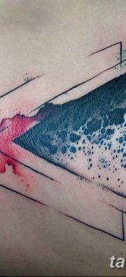 фото тату треугольник с линией от 16.04.2018 №051 — triangle tattoo with line — tatufoto.com