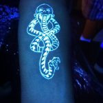 фото ультрафиолетовые тату от 21.04.2018 №134 - ultraviolet tattoo - tatufoto.com