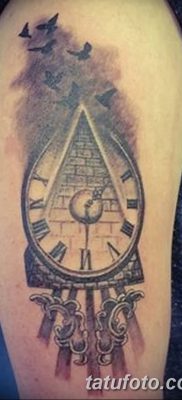 фото тату часы и пирамида от 08.05.2018 №002 — tattoo clock and pyramid — tatufoto.com