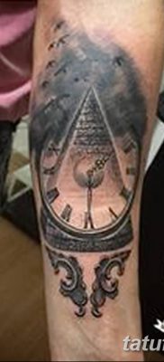 фото тату часы и пирамида от 08.05.2018 №028 — tattoo clock and pyramid — tatufoto.com