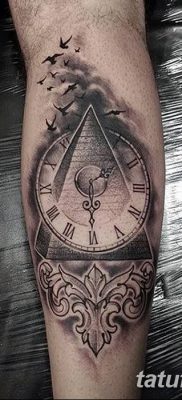 фото тату часы и пирамида от 08.05.2018 №036 — tattoo clock and pyramid — tatufoto.com