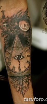 фото тату часы и пирамида от 08.05.2018 №043 — tattoo clock and pyramid — tatufoto.com