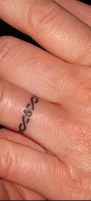 фото тату кольцо от 23.06.2018 №235 — ring tattoo — tatufoto.com